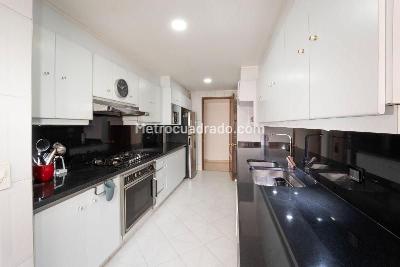 Apartamento de 3 alcobas en arriendo en Bosque De La Cañada, Bogotá, 210 m² · foto 6 de 17