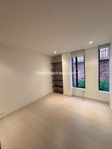 Apartamento de 2 alcobas en arriendo en La Carolina, Bogotá, 100 m² · foto 5 de 9