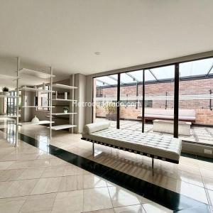 Apartamento en venta en Los Rosales, Bogotá · foto 18 de 20