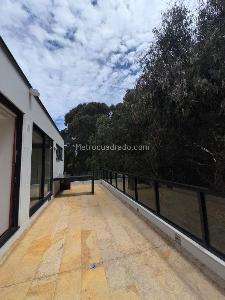 Apartamento de 4 alcobas en arriendo en Bosque Medina, Bogotá, 407 m² · foto 15 de 15