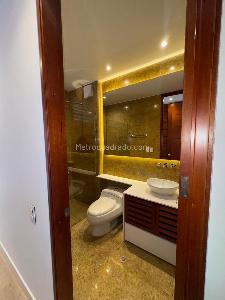 Apartamento de 4 alcobas en arriendo en Bosque Medina, Bogotá, 407 m² · foto 11 de 15
