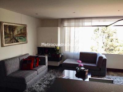 Apartamento de 3 alcobas en arriendo en Los Rosales, Bogotá, 130 m² · foto 2 de 15