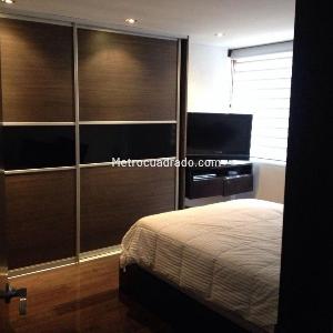 Apartamento de 3 alcobas en arriendo en Los Rosales, Bogotá, 130 m² · foto 10 de 15