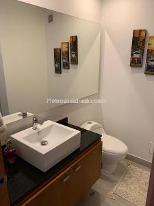 Apartamento de 2 alcobas en arriendo en Santa Barbara, Bogotá, 88 m² · foto 10 de 12