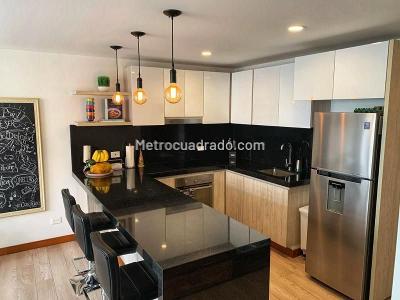 Apartamento de 2 alcobas en arriendo en Santa Barbara, Bogotá, 88 m² · foto 3 de 12