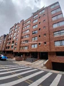 Apartamento de 1 alcoba en arriendo en Chico, Bogotá, 65 m² · foto 3 de 5