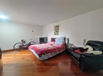 Apartamento en venta en Santa Barbara Alta, Bogotá · foto 14 de 20