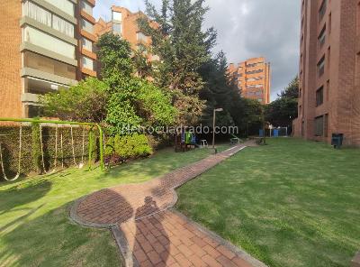 Apartamento en venta en Santa Barbara Alta, Bogotá · foto 18 de 20