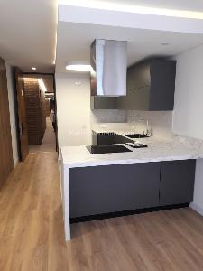 Apartaestudio en venta en Chico Norte, Bogotá, 49 m² · foto 2 de 15