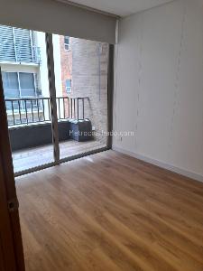 Apartaestudio en venta en Chico Norte, Bogotá, 49 m² · foto 8 de 15
