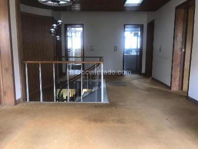 Casa de 4 alcobas en venta en La Castellana, Bogotá, 300 m² · foto 8 de 12