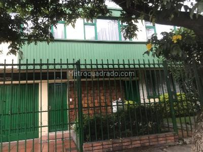 Casa de 4 alcobas en venta en La Castellana, Bogotá, 300 m² · foto 12 de 12