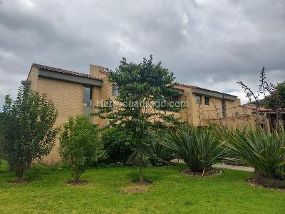 Casa de 3 alcobas en venta en Guaymaral, Bogotá, 240 m² · foto 3 de 16