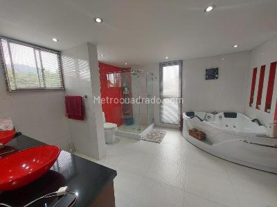 Casa de 3 alcobas en venta en Guaymaral, Bogotá, 240 m² · foto 12 de 16