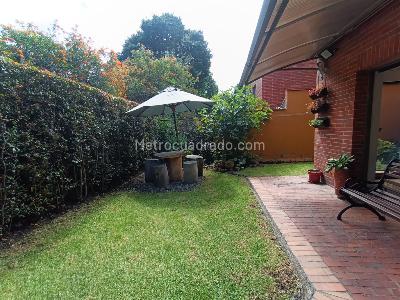 Casa de 5 alcobas en venta en Niza, Bogotá, 292 m² · foto 7 de 20