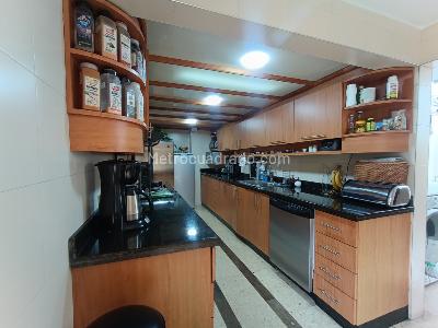 Casa de 5 alcobas en venta en Niza, Bogotá, 292 m² · foto 11 de 20