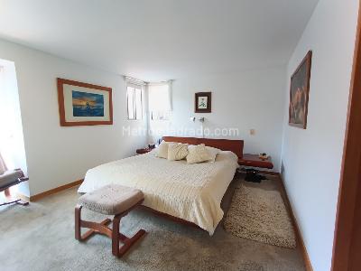 Casa de 5 alcobas en venta en Niza, Bogotá, 292 m² · foto 19 de 20