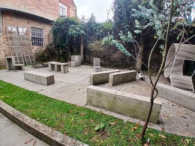Casa en venta en Quinta Camacho, Bogotá · foto 11 de 13