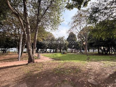 Casa de 4 alcobas en arriendo en Puente Largo, Bogotá, 350 m² · foto 12 de 16