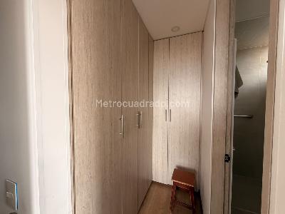 Apartamento de 2 alcobas en arriendo en San Patricio, Bogotá, 68 m² · foto 10 de 13
