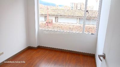 Apartamento de 3 alcobas en venta en Cedritos, Bogotá, 72 m² · foto 12 de 20