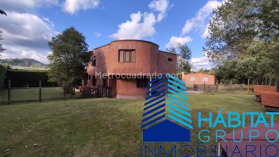 Casa de 4 alcobas en venta en La Sebastiana, Envigado, 280 m² · foto 11 de 20
