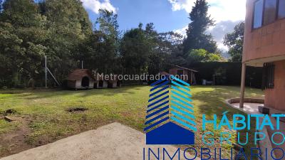 Casa de 4 alcobas en venta en La Sebastiana, Envigado, 280 m² · foto 14 de 20