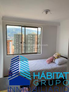 Apartamento de 3 alcobas en venta en Belen, Medellín, 122 m² · foto 2 de 20