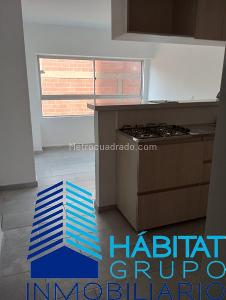 Apartamento de 2 alcobas en arriendo en La America, Medellín, 32 m² · foto 2 de 10