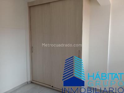 Apartamento de 2 alcobas en arriendo en La America, Medellín, 32 m² · foto 6 de 10