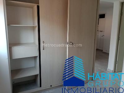 Apartamento de 2 alcobas en arriendo en La America, Medellín, 32 m² · foto 8 de 10