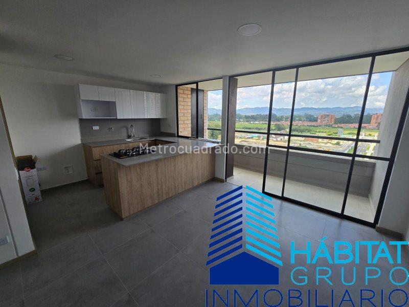 2BR Apartment in San Antonio De Pereira (72 m²) - 4