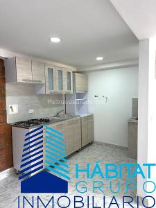 Apartamento de 3 alcobas en venta en Niquia, Bello, 54 m² · foto 2 de 10