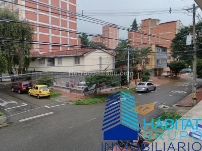 Casa de 4 alcobas en venta en Los Colores, Medellín, 180 m² · foto 4 de 20