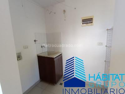 Apartamento de 3 alcobas en arriendo en La Florida, Medellín, 128 m² · foto 15 de 17