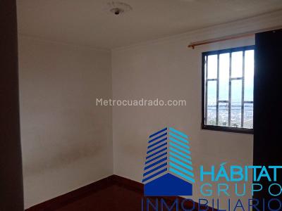 Apartamento en venta en Manrique, Medellín · foto 9 de 19