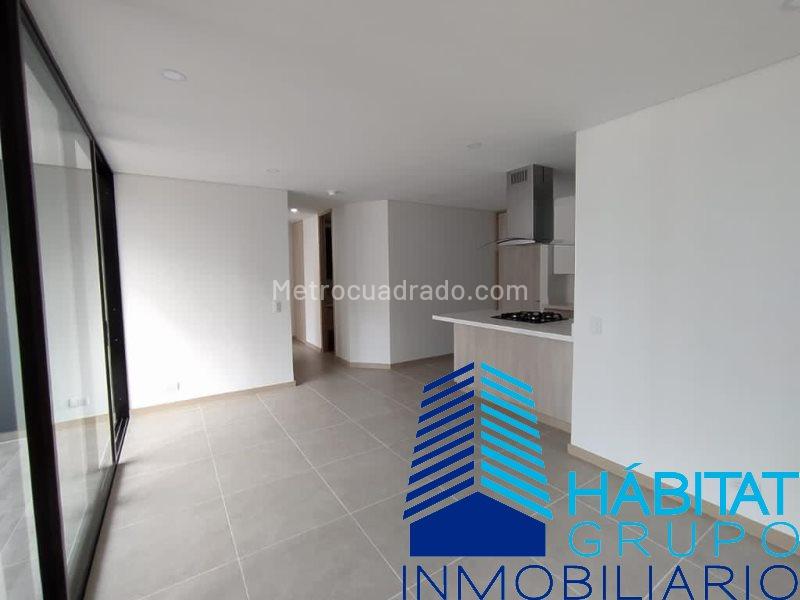 Apartamento en arriendo 3 alcobas en Loma de las Brujas, Envigado - 5