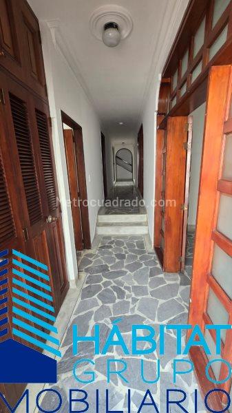 Casa Amplia de 5 Alcobas en La Castellana - 9