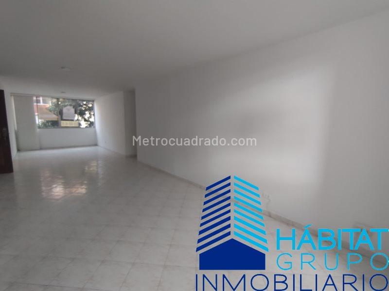 Apartamento Amplio de 3 Alcobas en Calasanz - 4