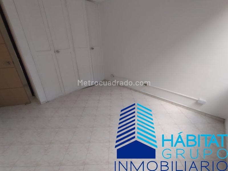 Apartamento Amplio de 3 Alcobas en Calasanz - 8