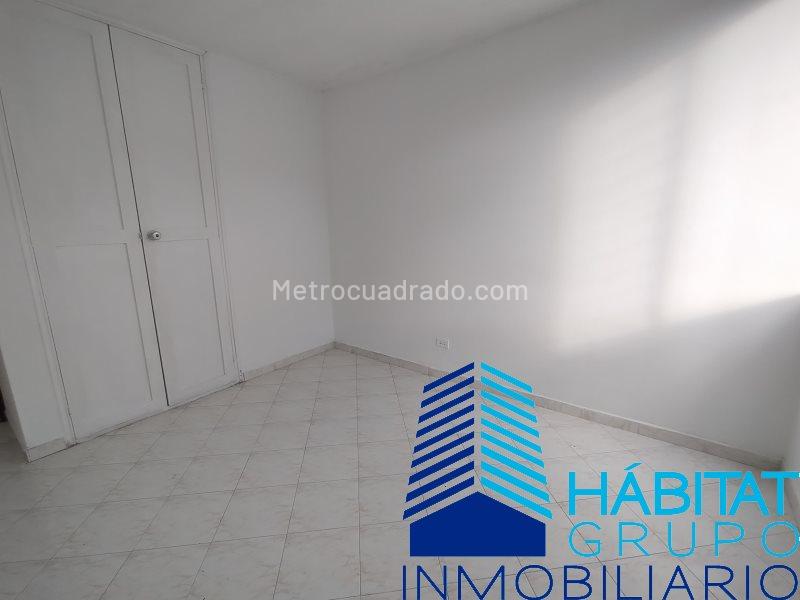 Apartamento Amplio de 3 Alcobas en Calasanz - 9