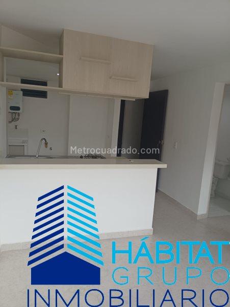 Apartamento de 2 Alcobas en Cristóbal con Gas y Parqueadero - 3
