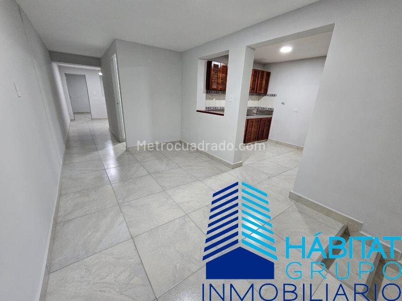 Casa Funcional de 4 Alcobas en Conquistadores - 4