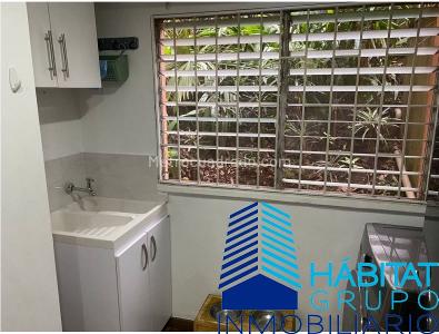 Apartamento en venta en El Poblado, Medellín · foto 10 de 13