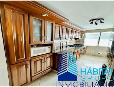 Apartamento de 3 alcobas en venta en Robledo, Medellín, 78 m² · foto 2 de 15