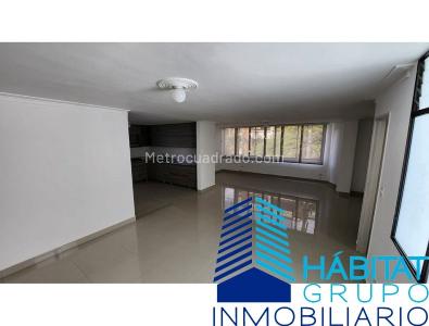 Apartamento en venta en Laureles, Medellín · foto 14 de 20