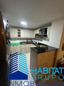 Apartamento de 3 alcobas en venta en Los Colores, Medellín, 106 m² · foto 5 de 20