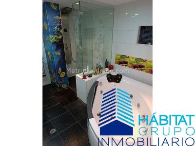 Apartamento en venta en El Poblado, Medellín · foto 11 de 12