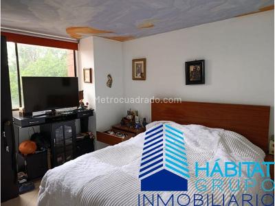 Apartamento en venta en El Poblado, Medellín · foto 6 de 12