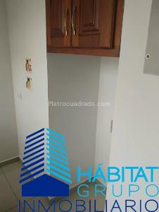 Apartamento de 3 alcobas en arriendo en Los Colores, Medellín, 94 m² · foto 7 de 20